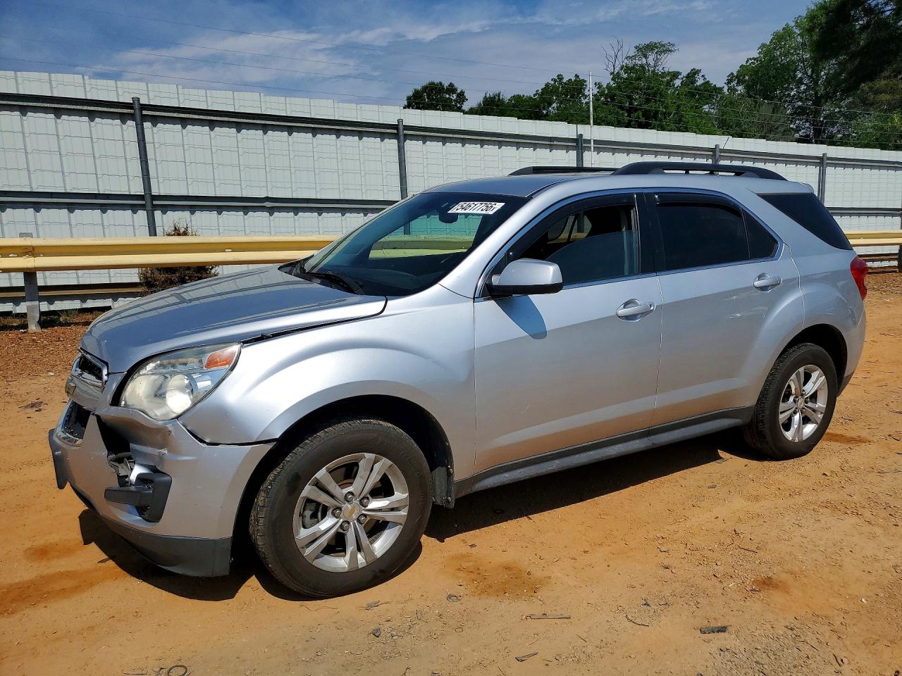 Salvage Chevrolet Equinox Image