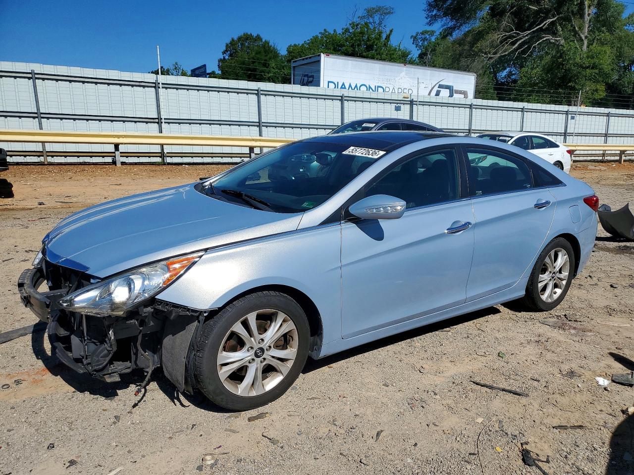Salvage Hyundai SONATA Image