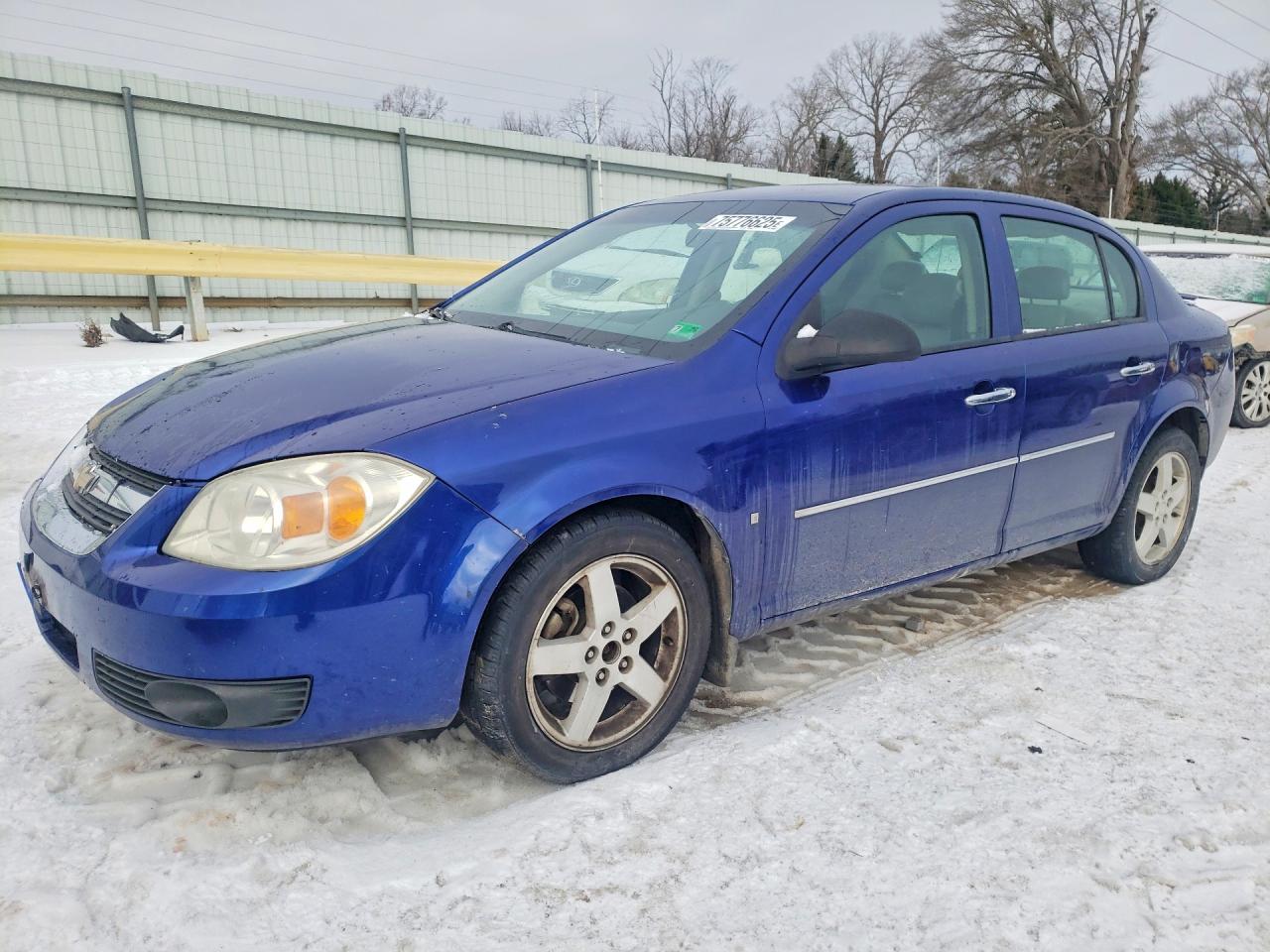 Salvage Chevrolet Cobalt Image