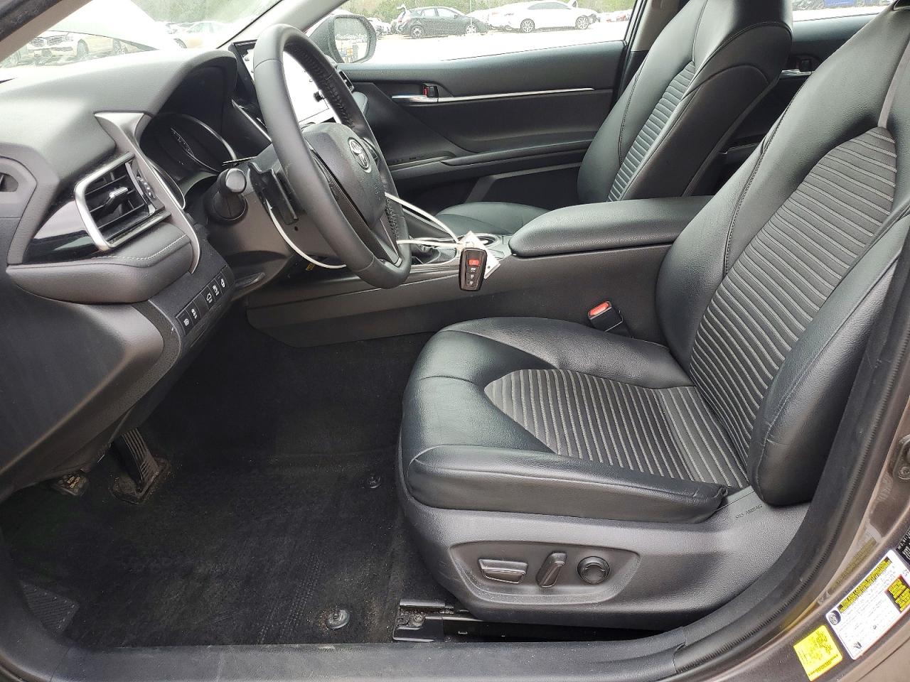 Toyota Camry Se