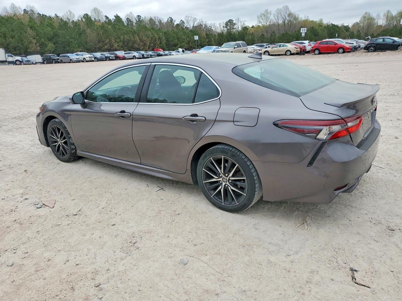 Toyota Camry Se