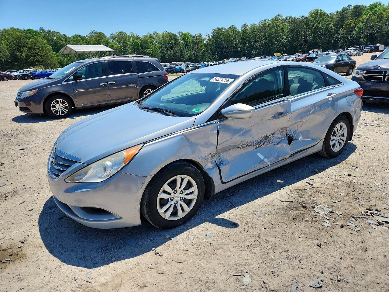 Salvage Hyundai SONATA Image