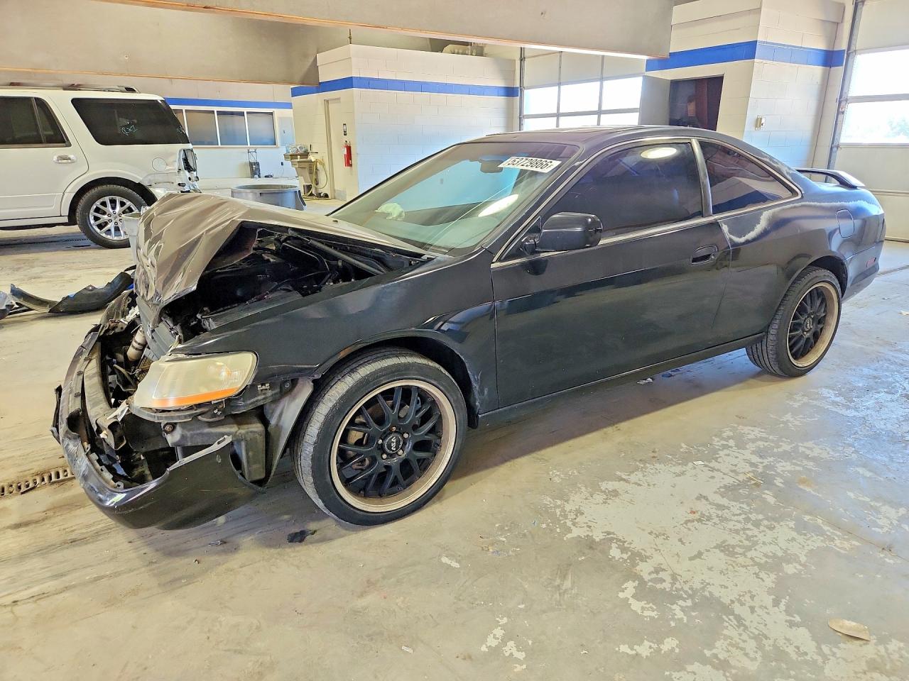 Salvage Honda Accord Image
