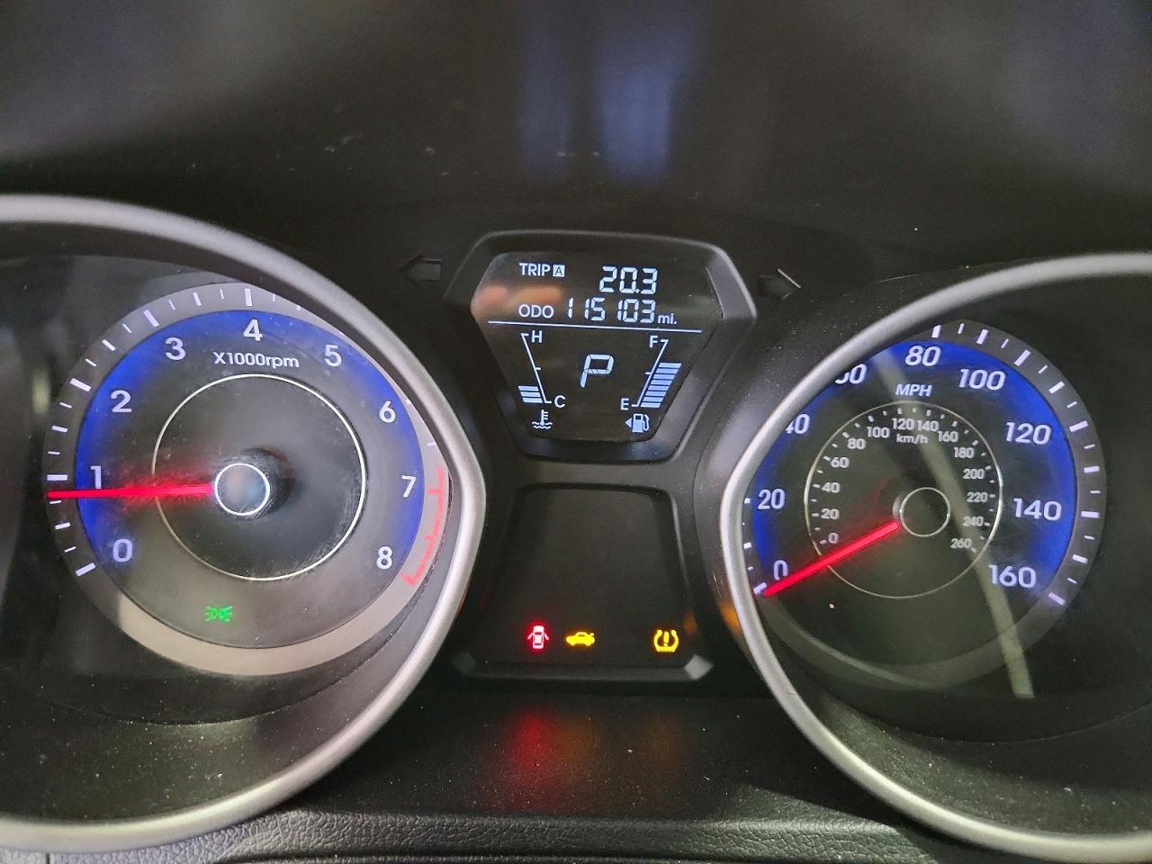Hyundai ELANTRA Limited