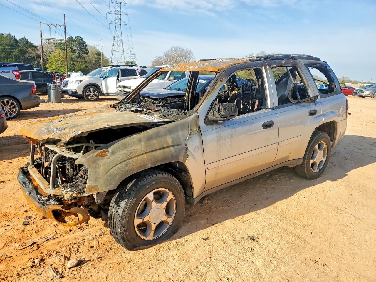 Salvage Chevrolet Trailblazer Image