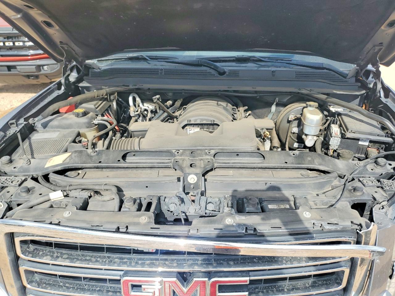 GMC Yukon Slt