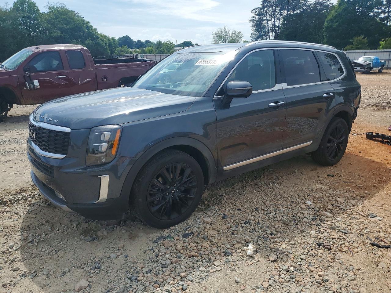 Salvage Kia Telluride Image