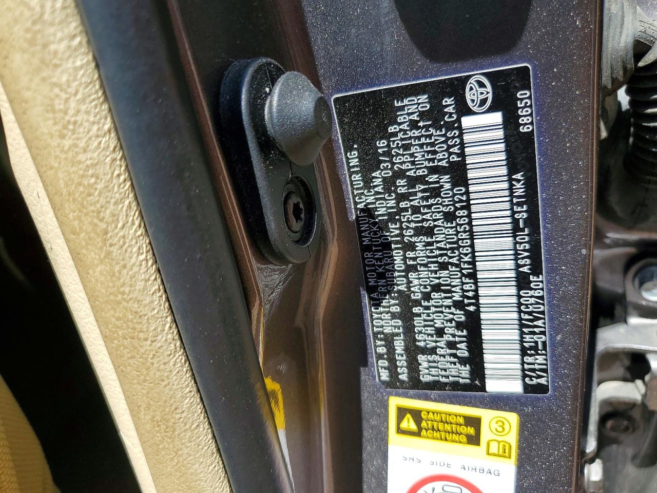 Toyota Camry Le