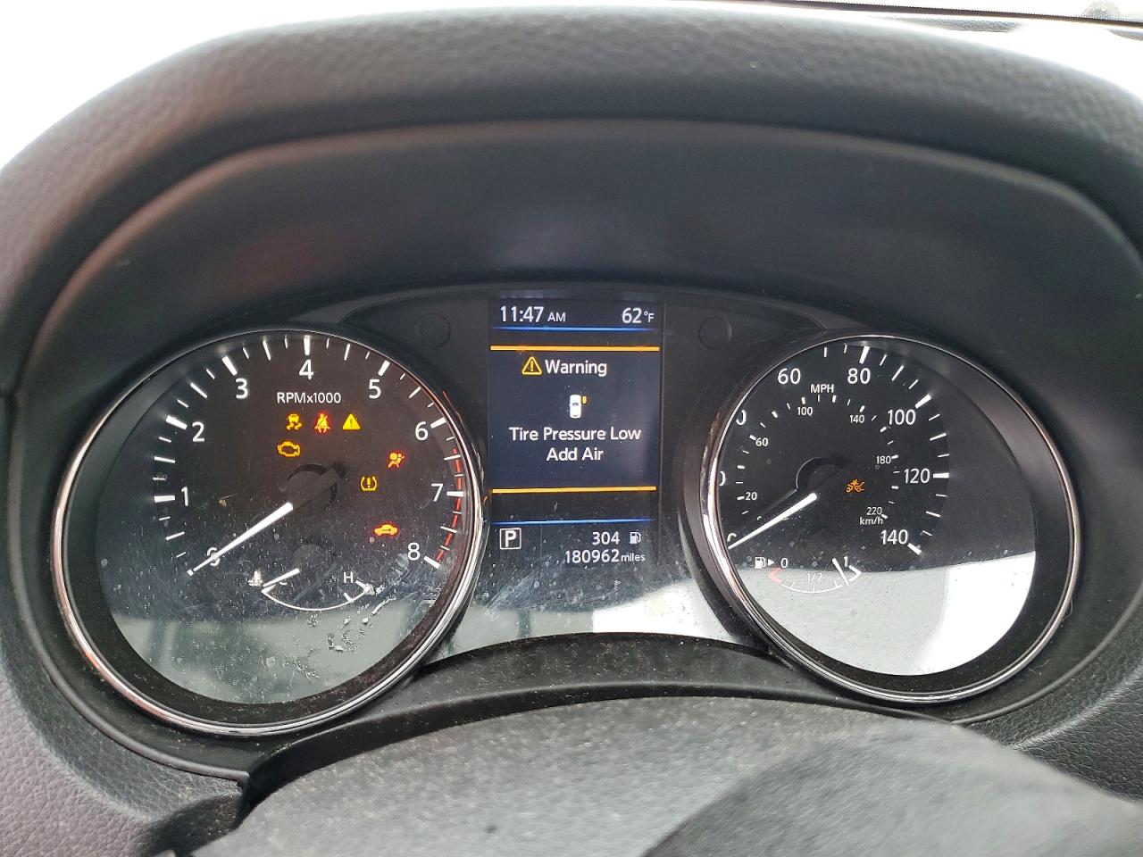 Nissan Rogue S