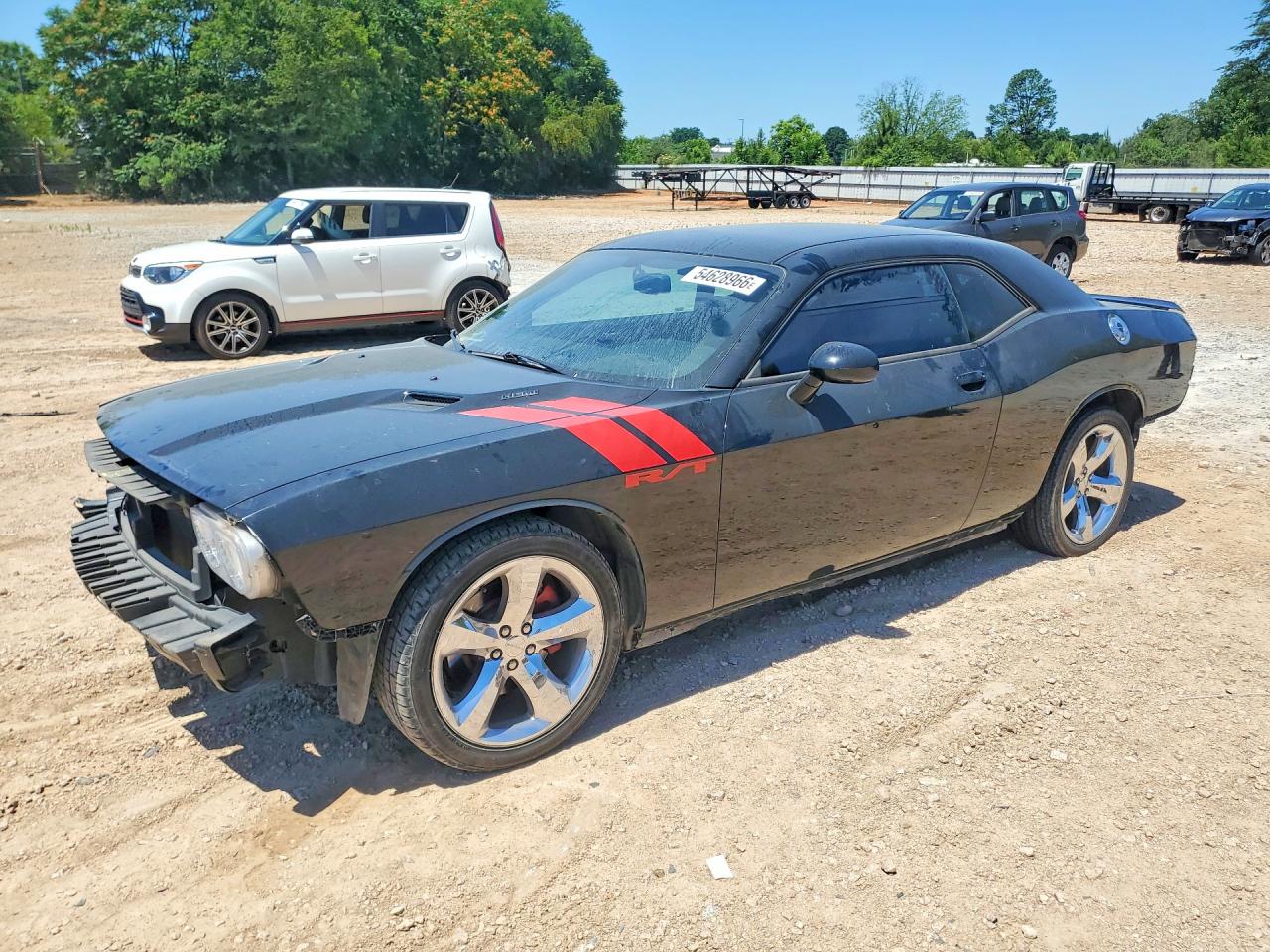 Salvage Dodge Challenger Image