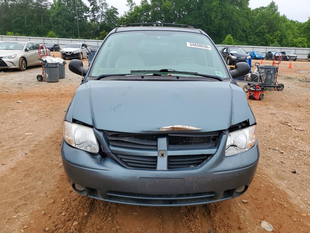 Dodge Caravan Sxt