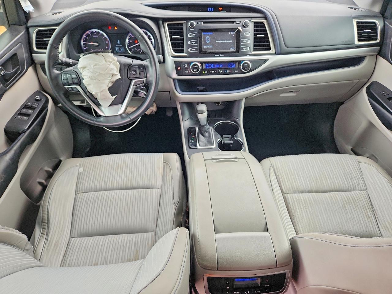 Toyota Highlander Le Plus