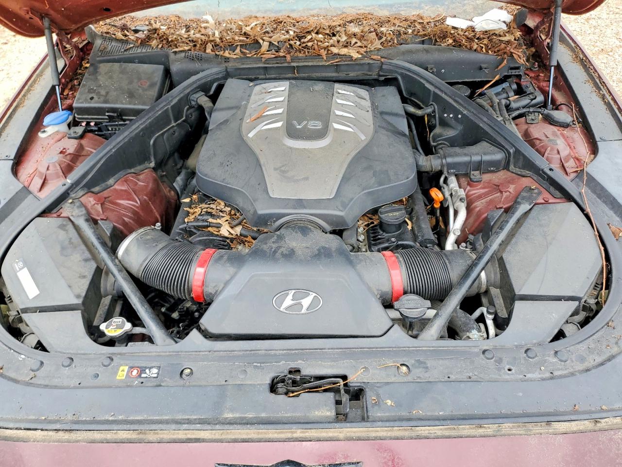 Hyundai Genesis 5.0l