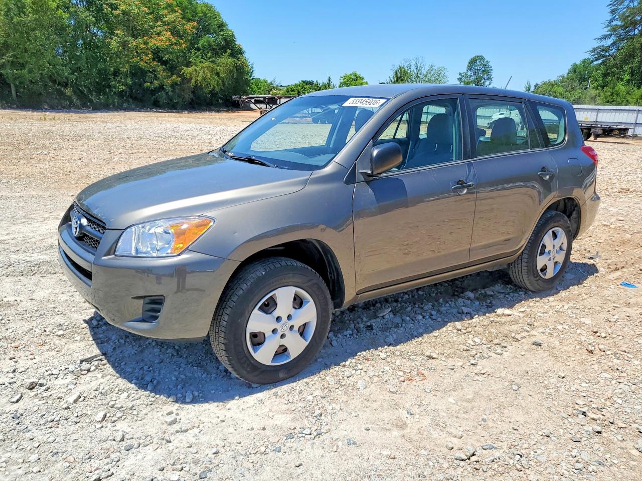 Salvage Toyota RAV4 Image