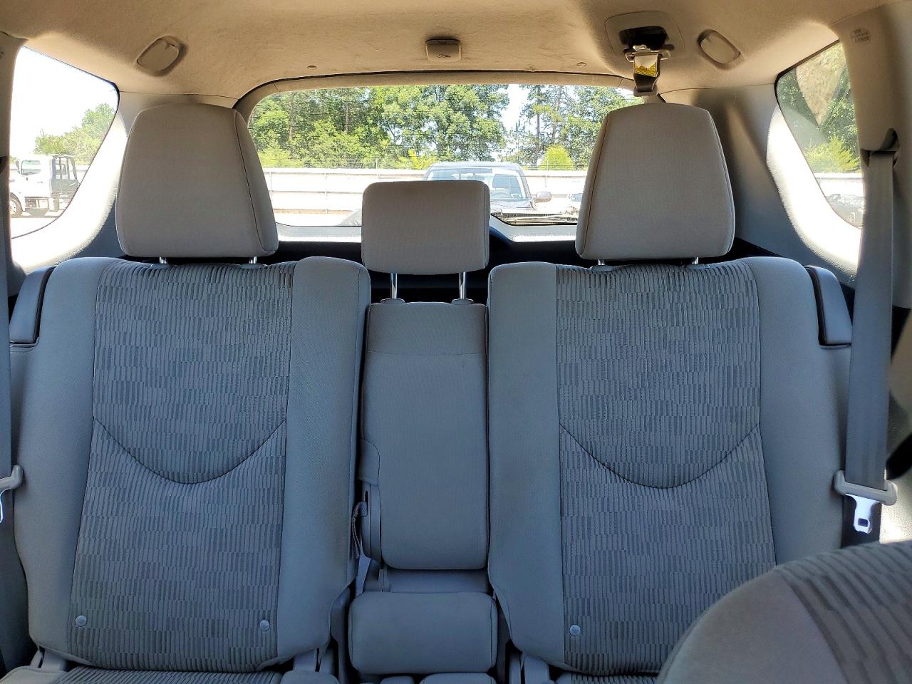 Toyota RAV4 Base