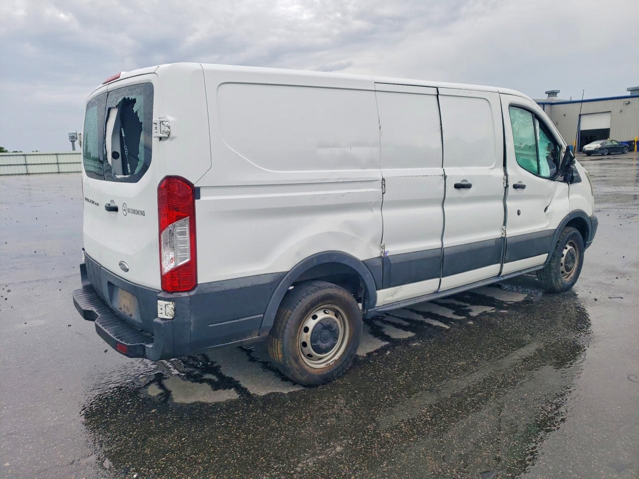 Ford Transit T-250