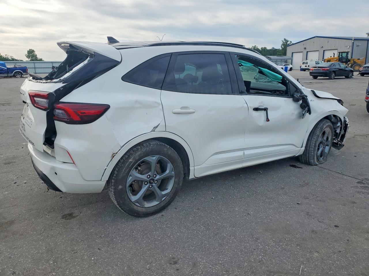 Ford Escape St Line