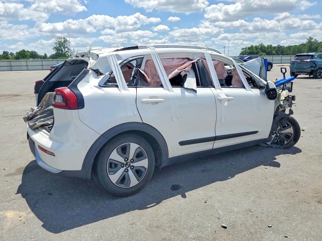 Kia Niro Ex