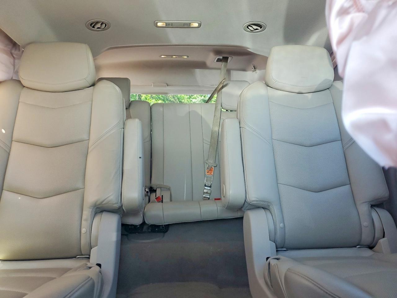 Cadillac Escalade Esv Luxury