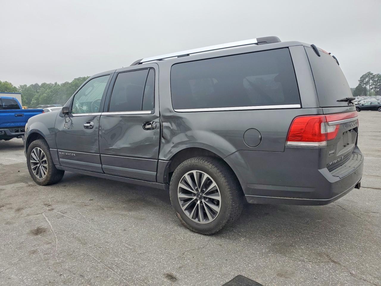 Lincoln Navigator L