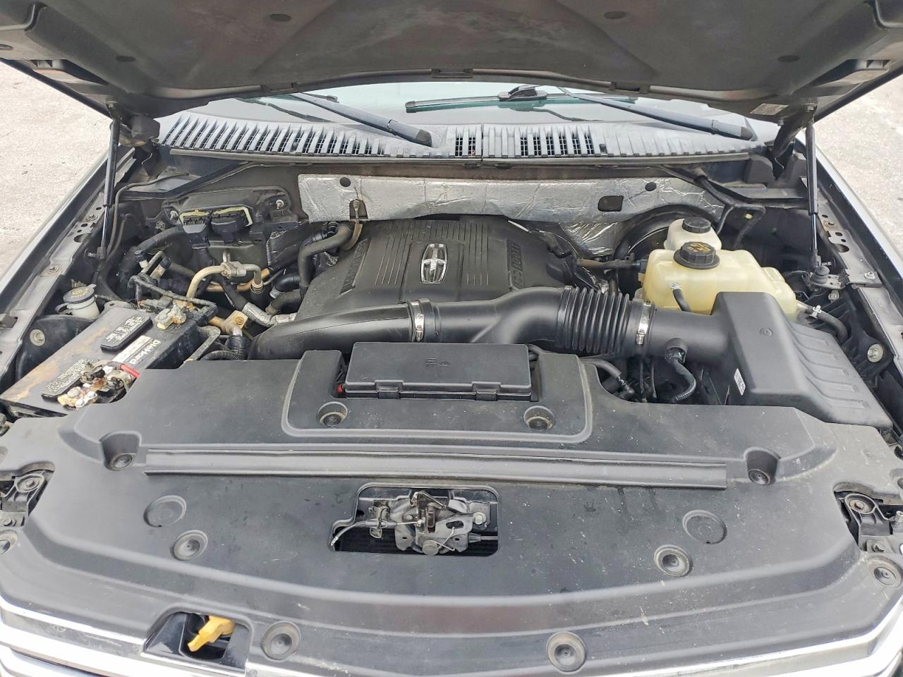 Lincoln Navigator L