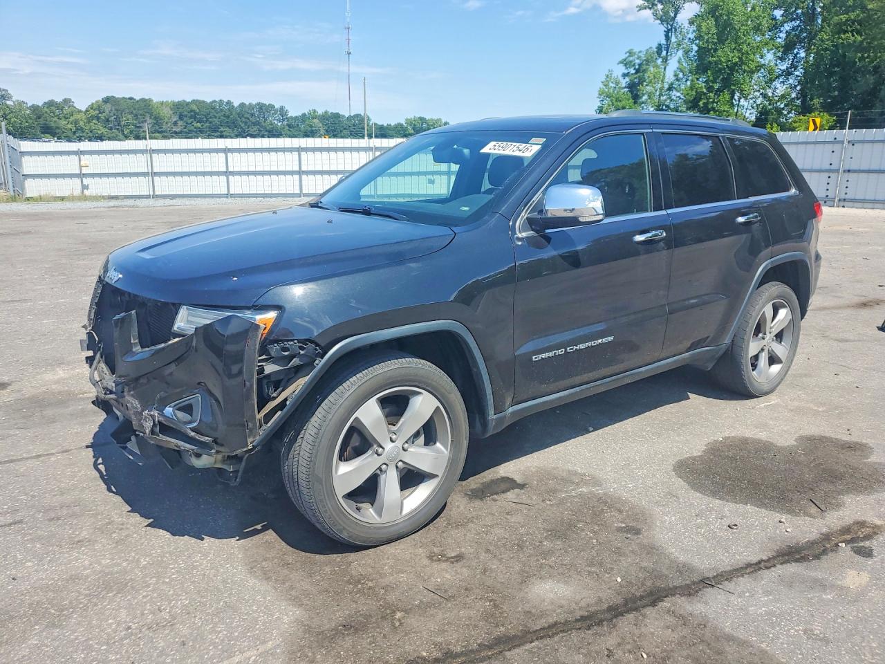 Salvage Jeep Cherokee Image