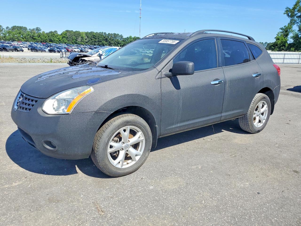 Salvage Nissan Rogue Image