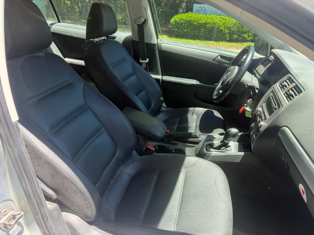 Volkswagen Jetta Se