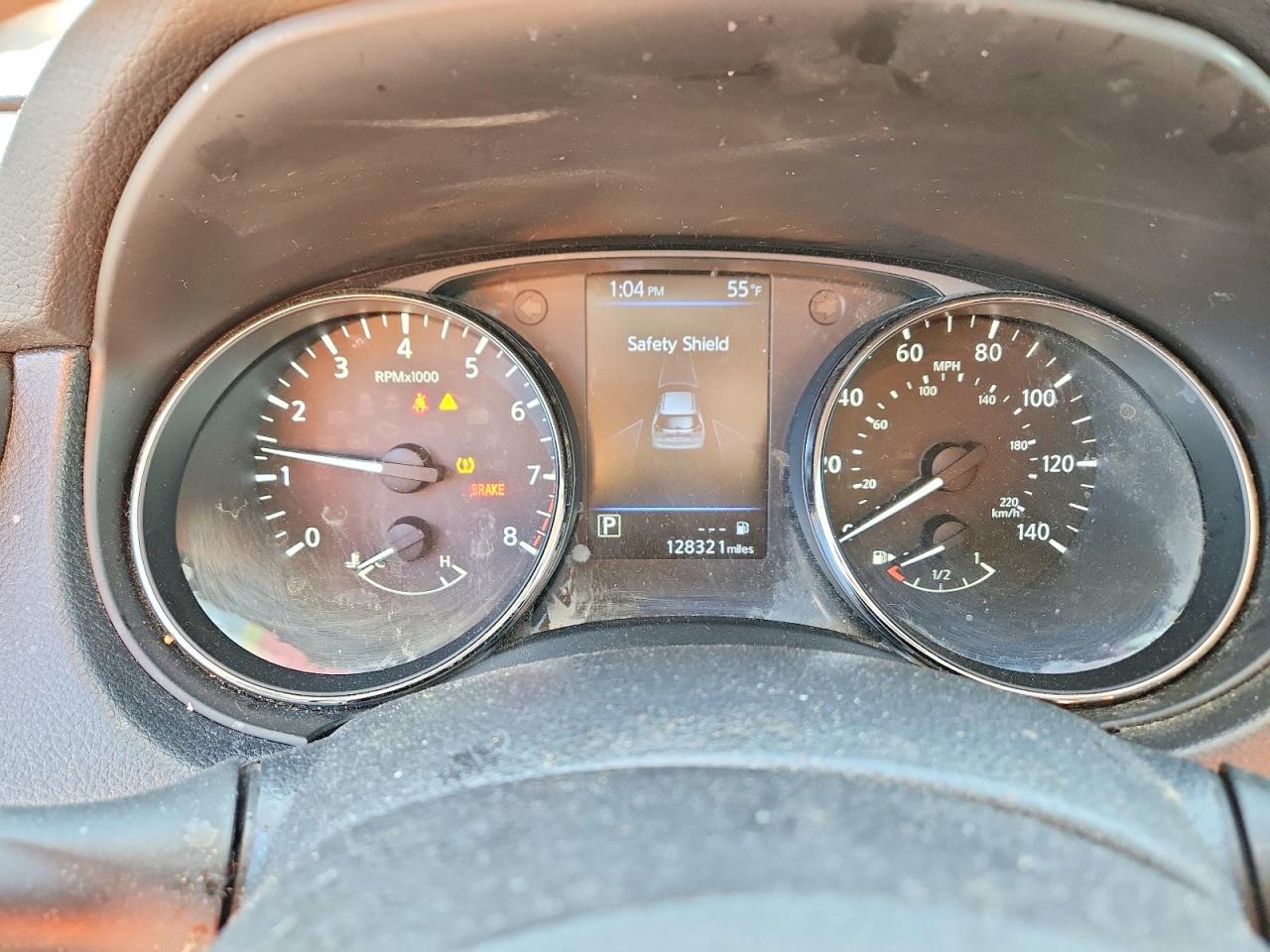 Nissan Rogue S