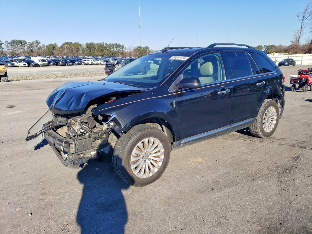 Salvage Lincoln MKX Image