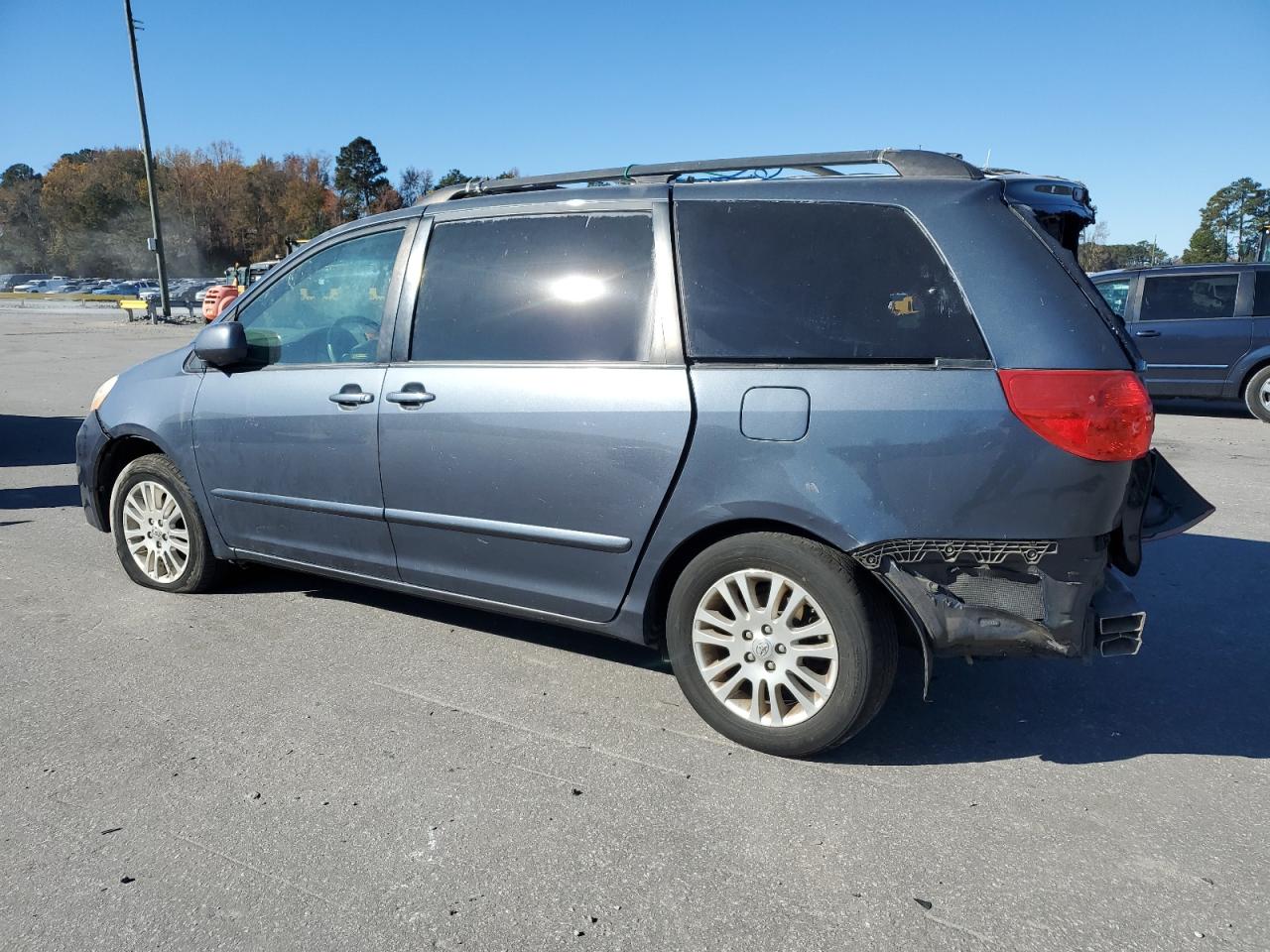 Toyota Sienna Xle