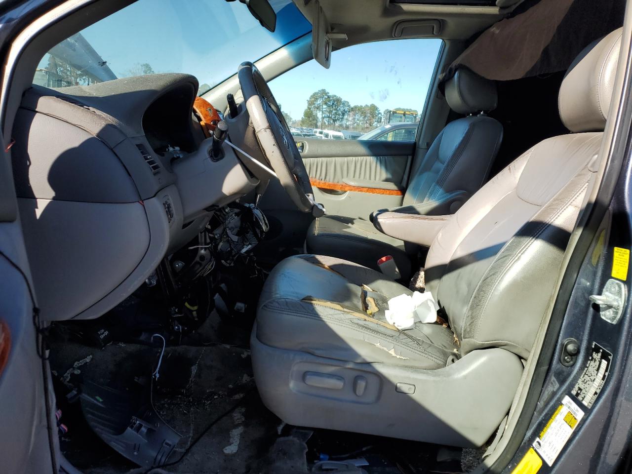 Toyota Sienna Xle