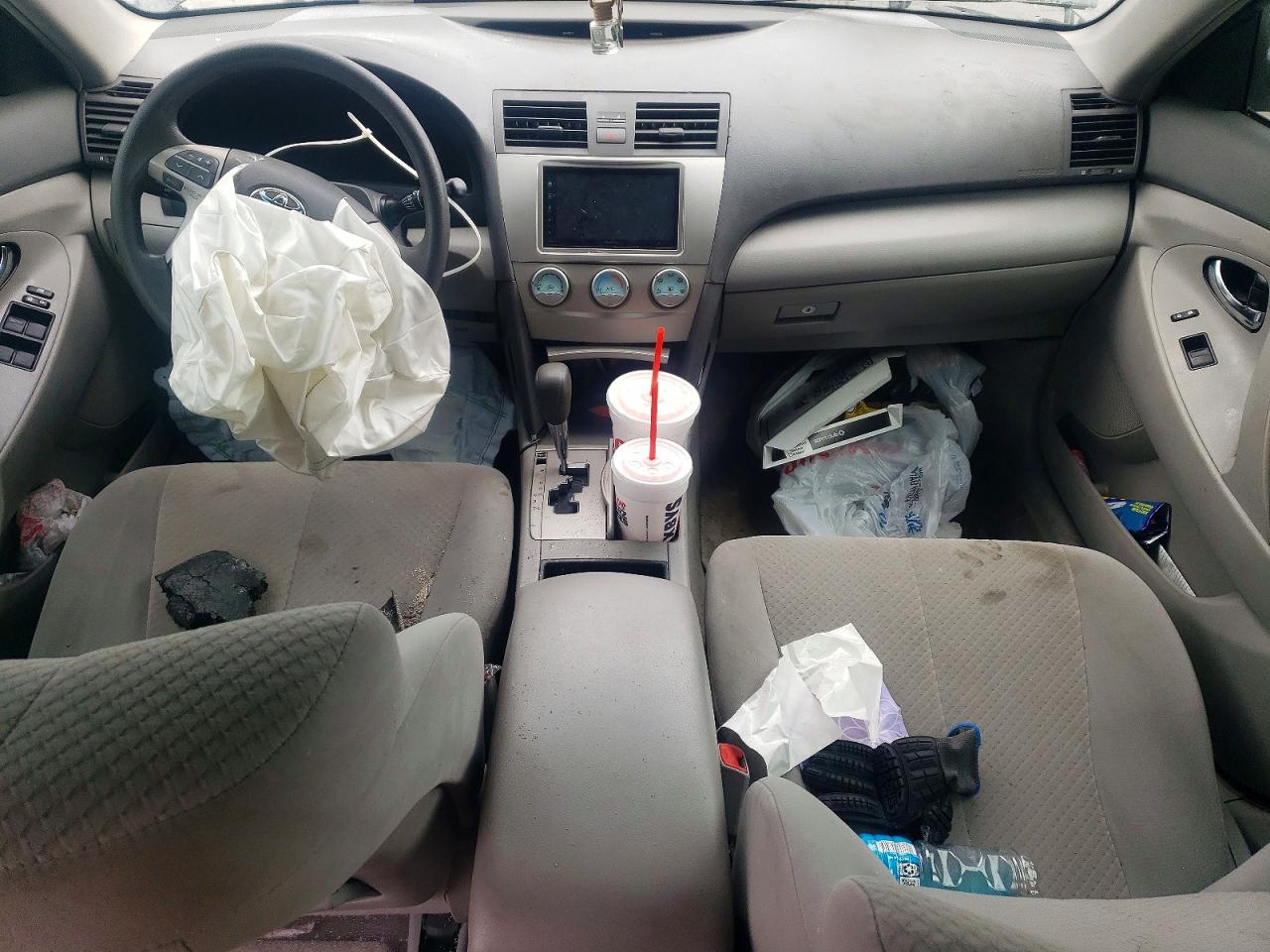 Toyota Camry Ce