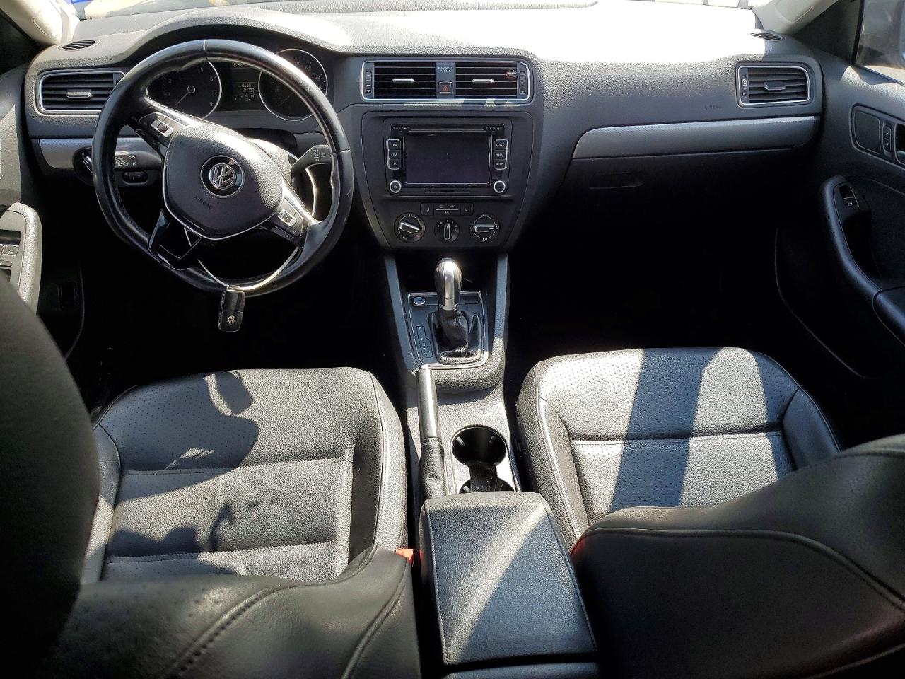 Volkswagen Jetta Se