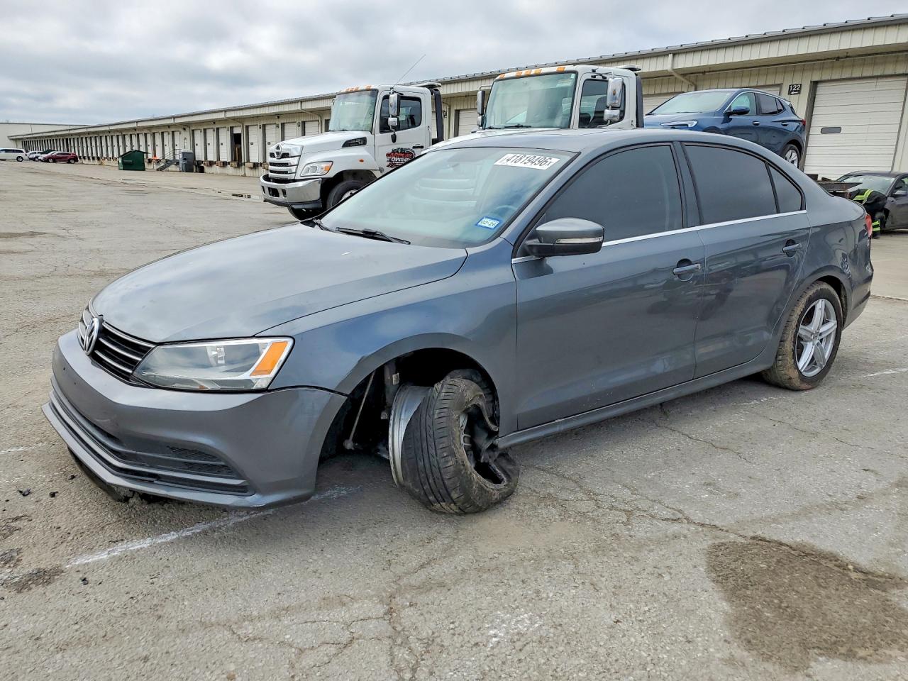 Salvage Volkswagen Jetta Image