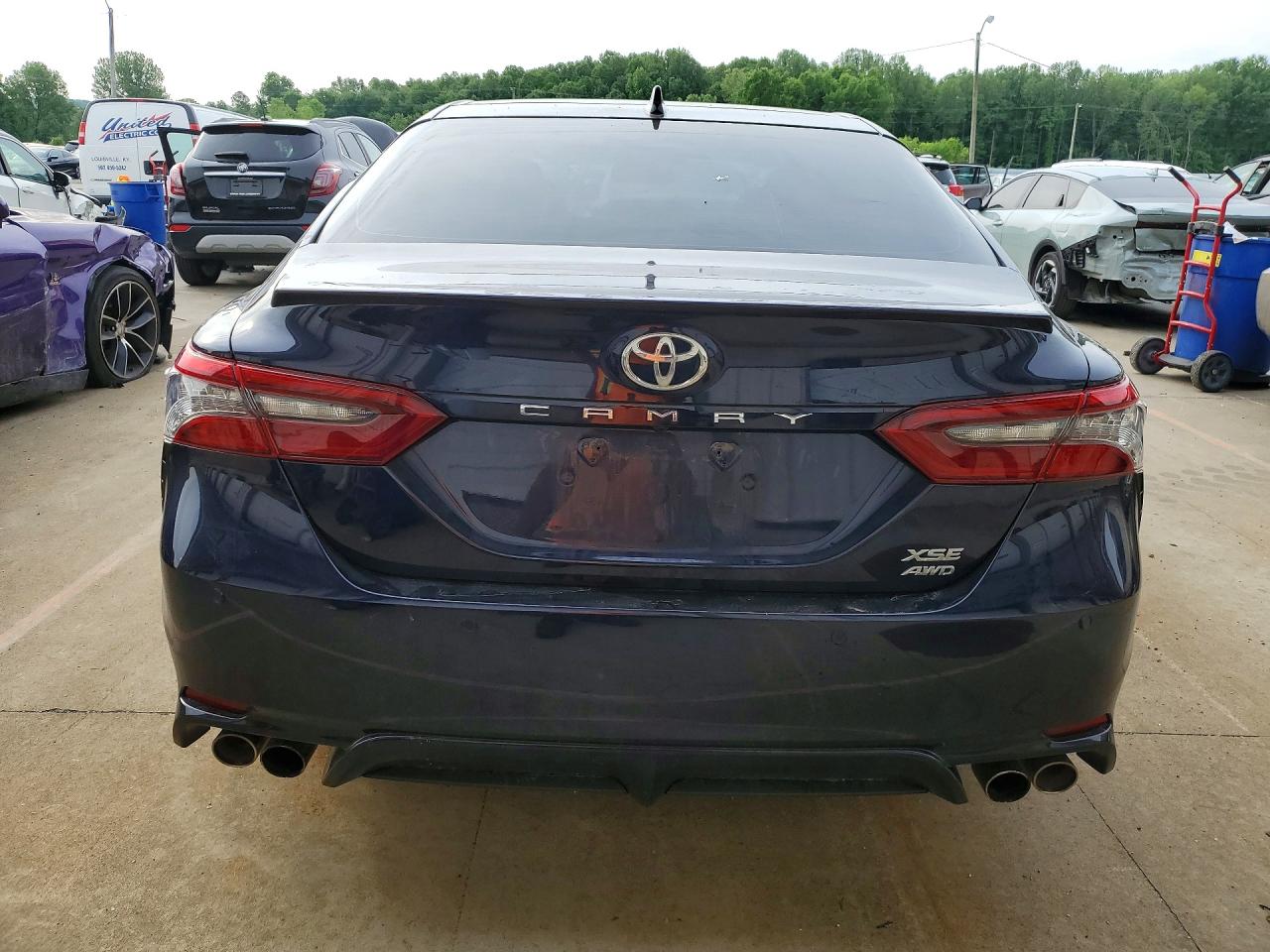 Toyota Camry Xse