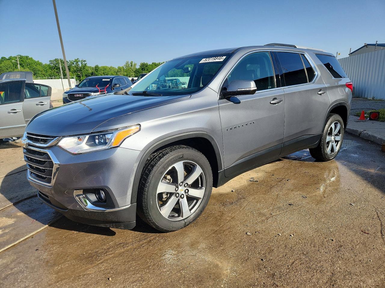 Salvage Chevrolet Traverse Image