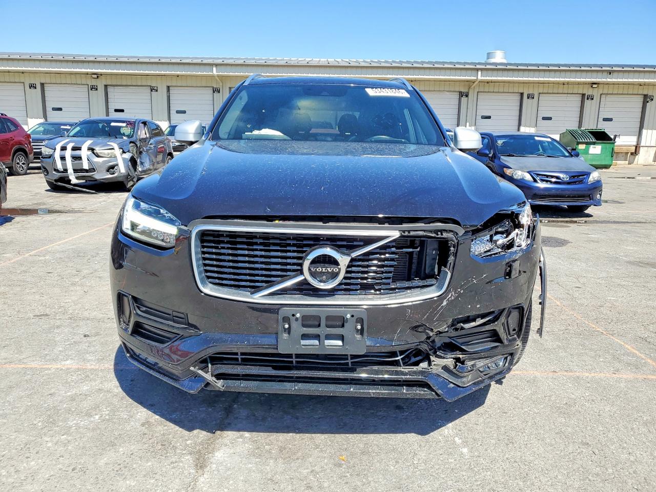 Volvo XC90 T6 R-design