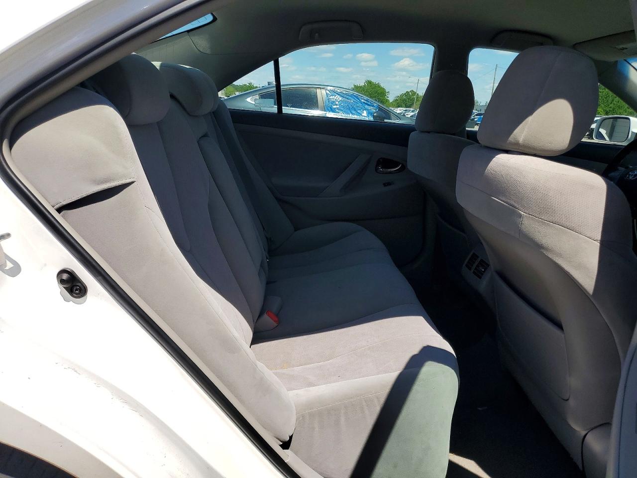 Toyota Camry Hybrid