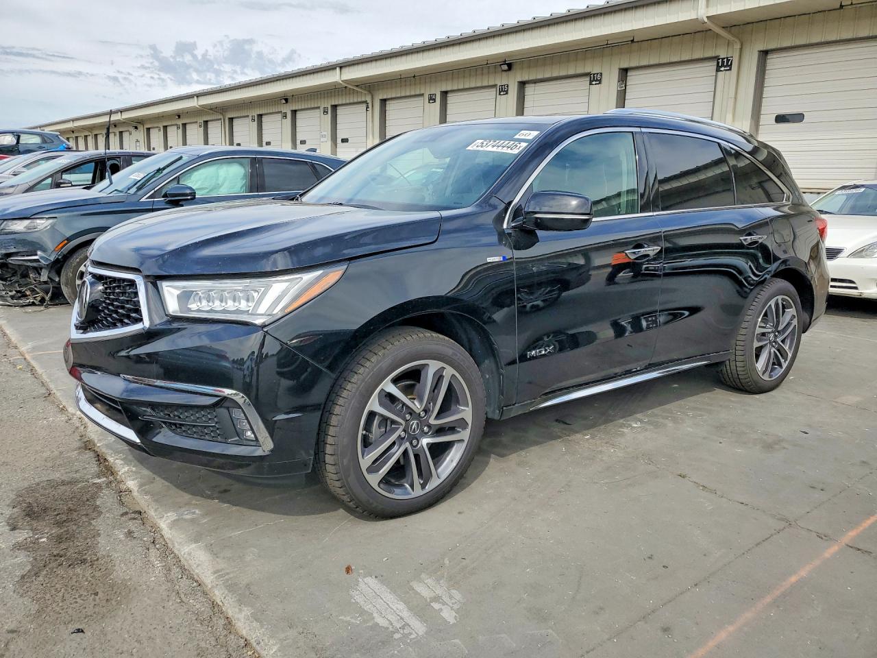 Salvage Acura MDX Image