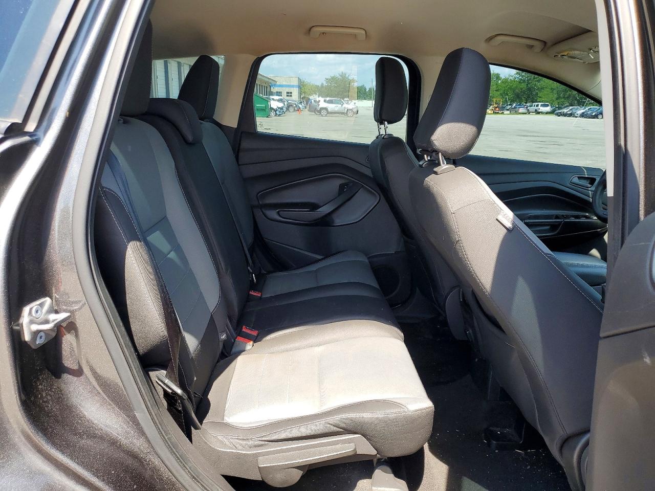 Ford Escape S