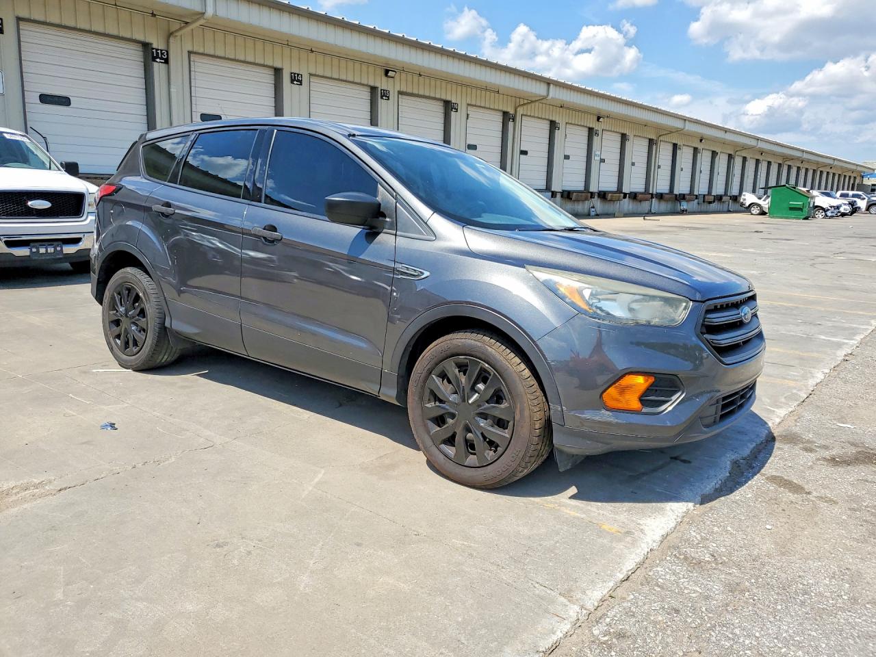 Ford Escape S