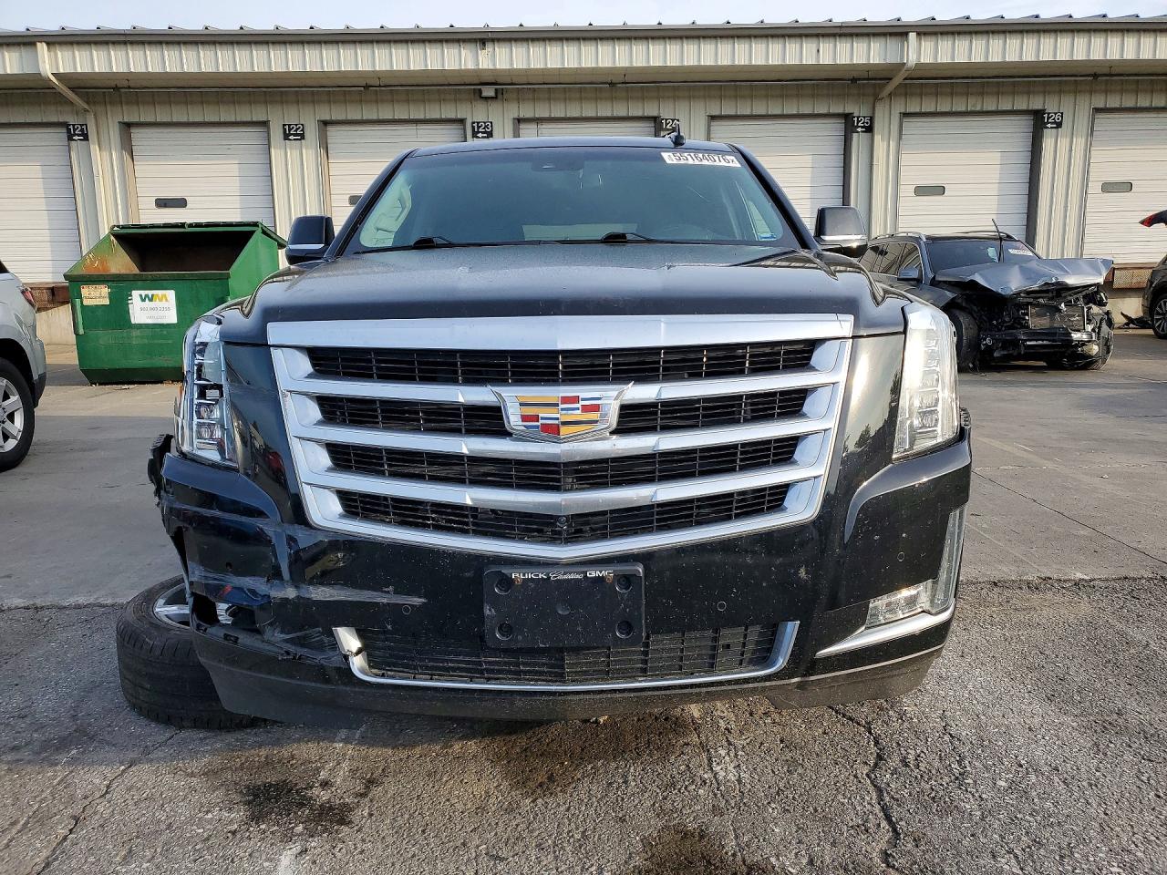 Cadillac Escalade Luxury