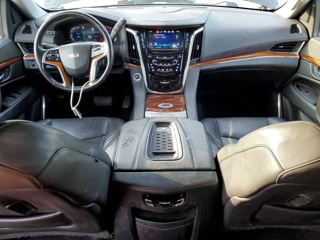 Cadillac Escalade Luxury