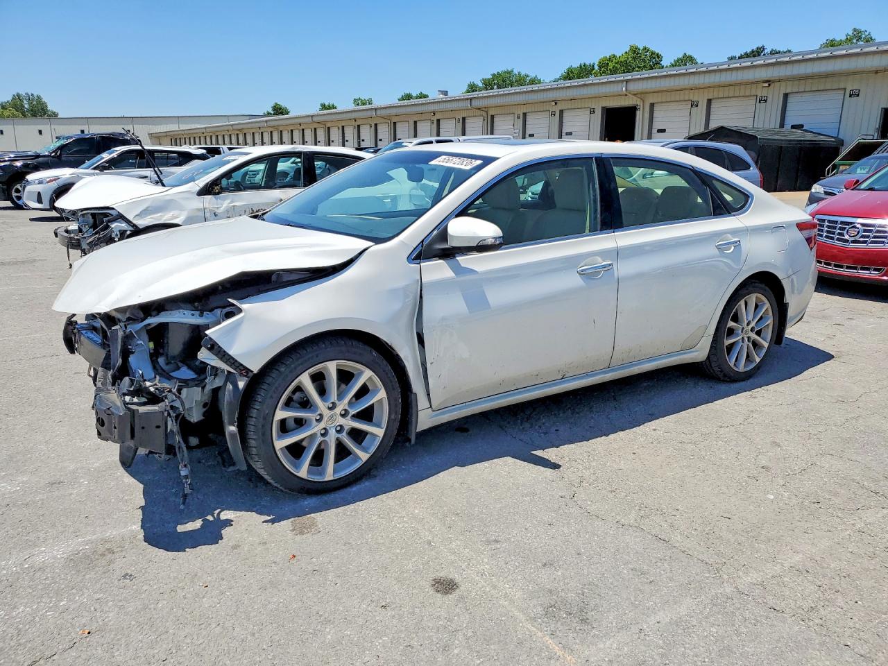 Salvage Toyota Avalon Image