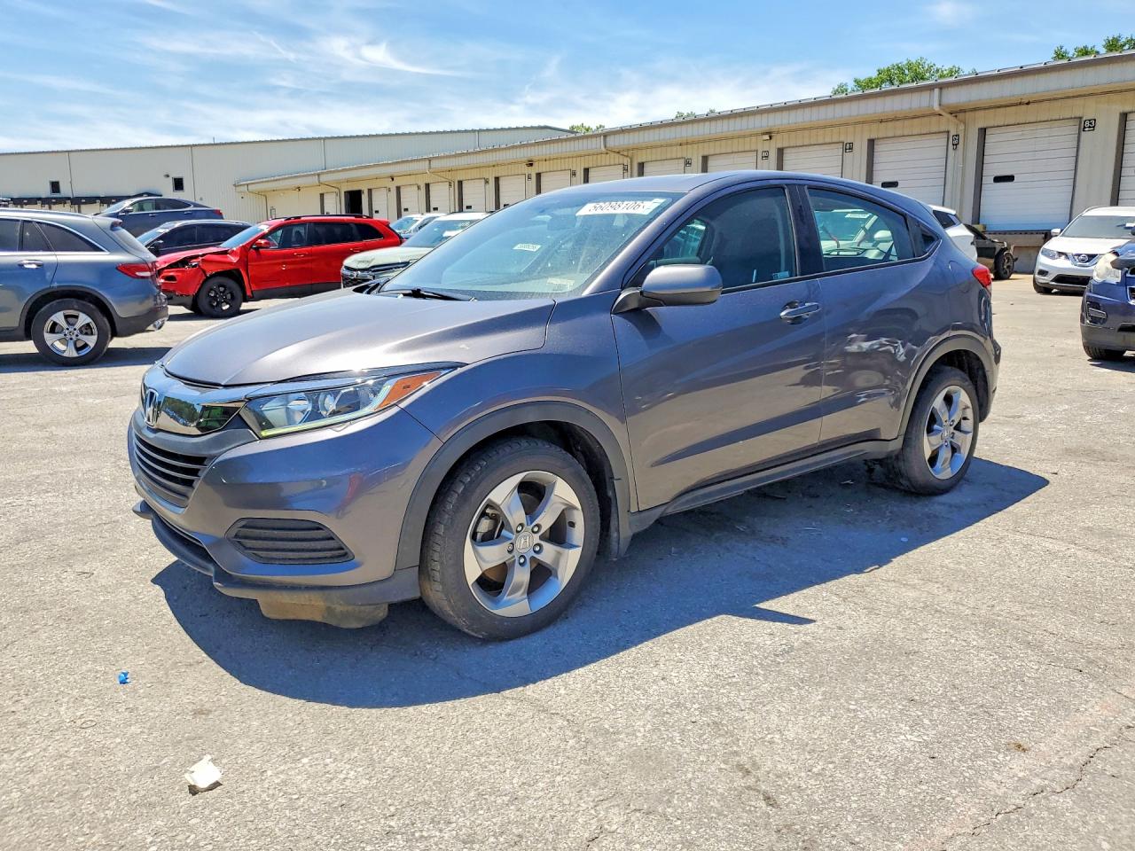 Salvage Honda HR-V Image