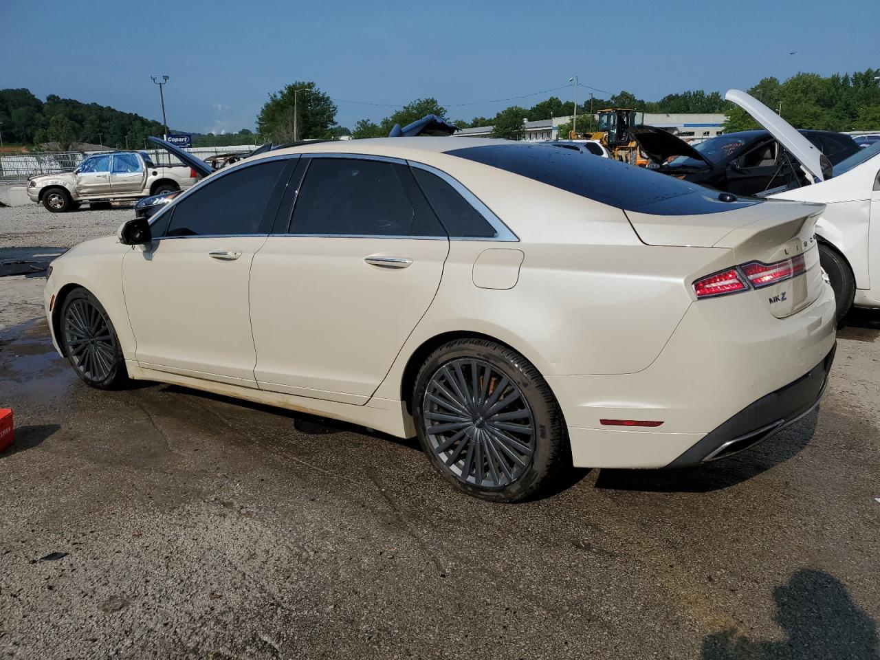 Lincoln MKZ Reserve
