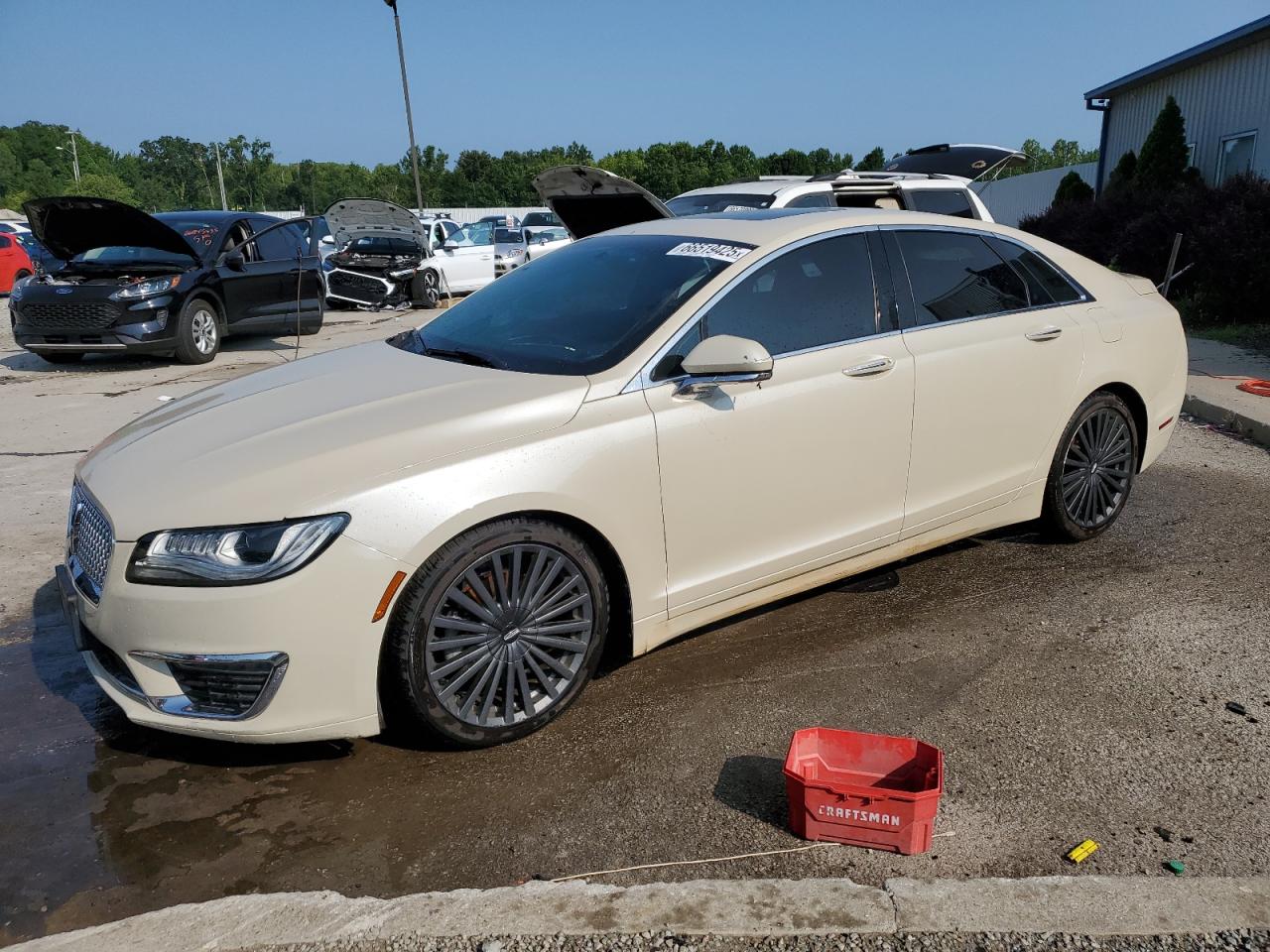 Salvage Lincoln MKZ Image