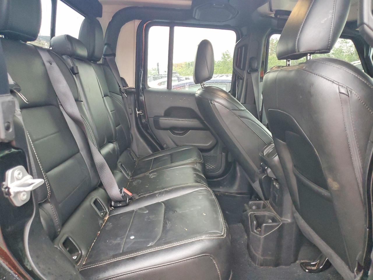 Jeep Gladiator Overland
