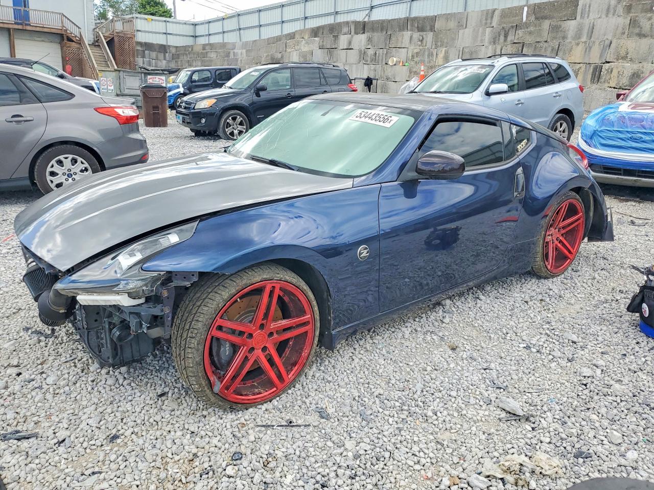 Salvage Nissan 370Z Image